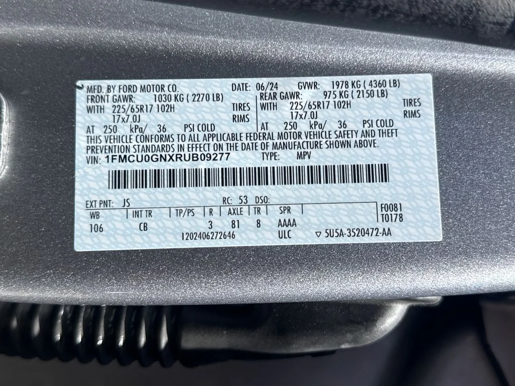 Used 2024 Silver Ford Active image 31