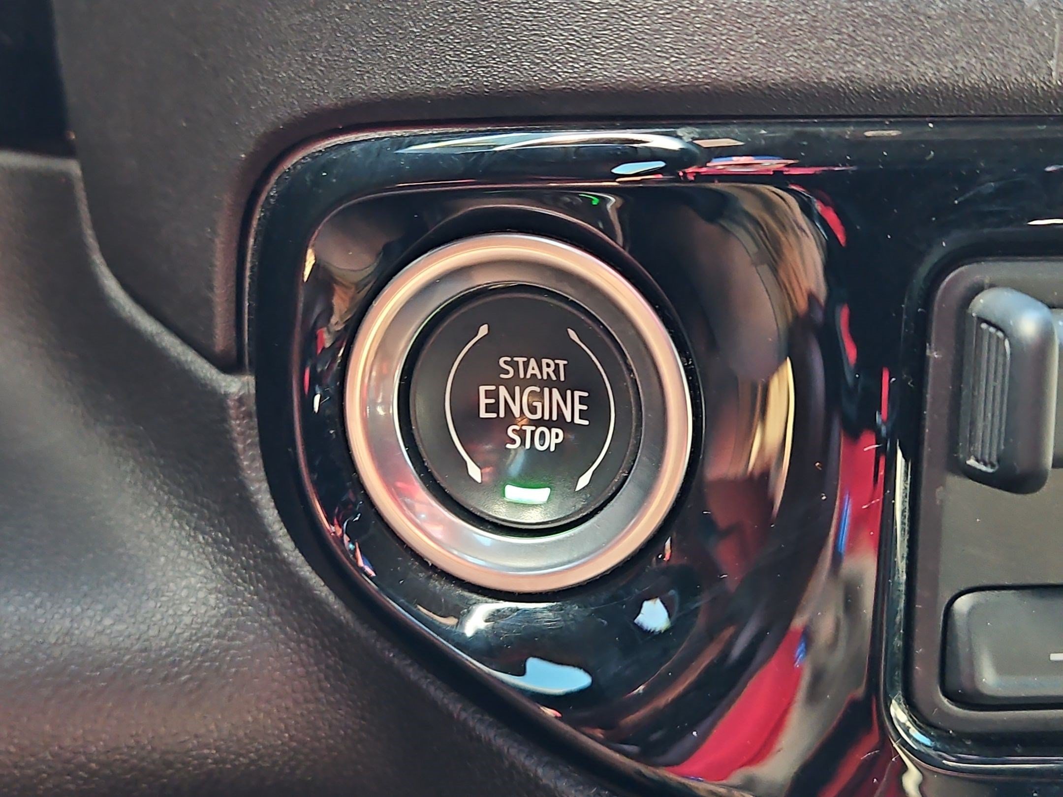 2024 Chevrolet Silverado 2500HD ZR2 - Photo 18