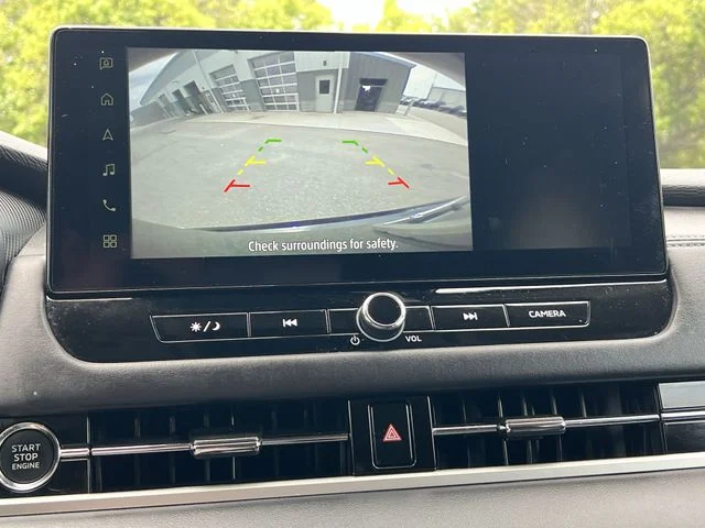 Used 2025 Black Mitsubishi ES image 18