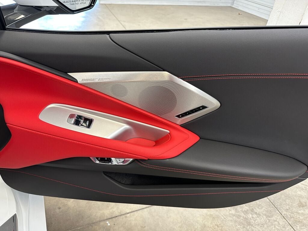 2023 Chevrolet Corvette 2LT - Photo 27