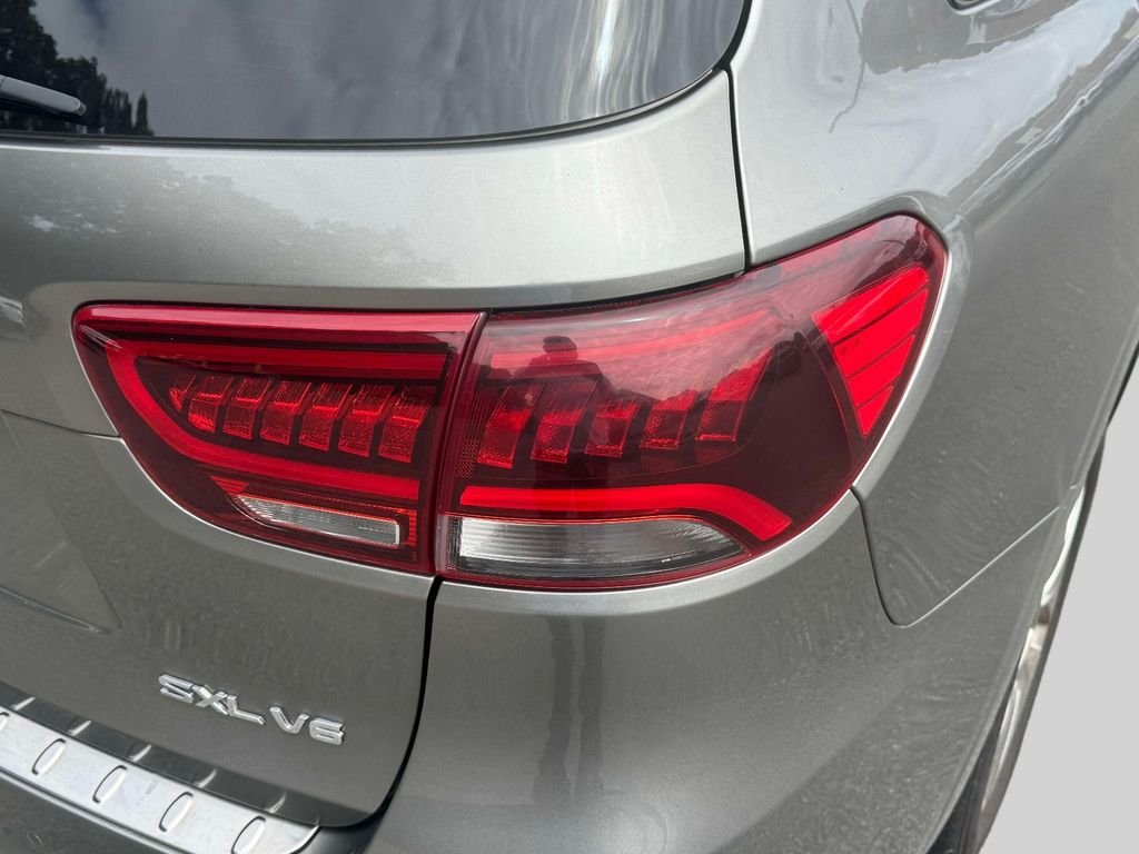 Used 2019 Silver Kia SX Limited image 9