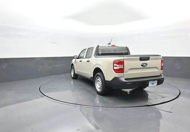 Certified Used 2025 Desert Sand Ford XL image 5