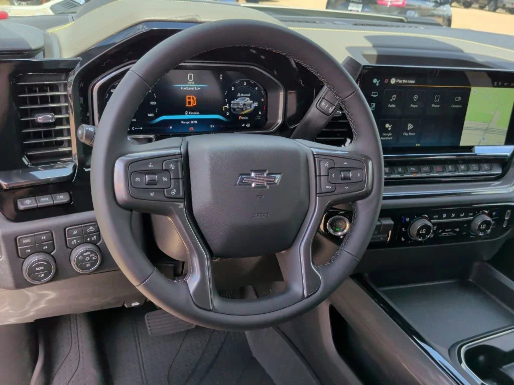 2026 Chevrolet Silverado 2500 HD ZR2 - Photo 18