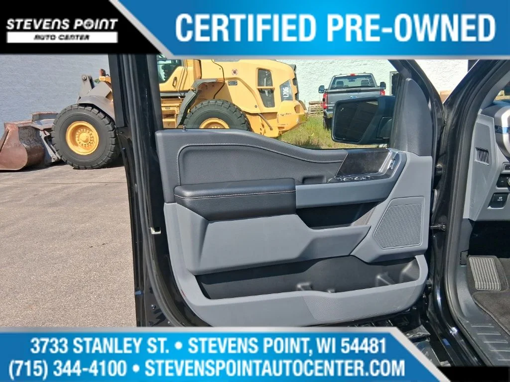 Used 2023 Black Metallic Ford XLT image 16