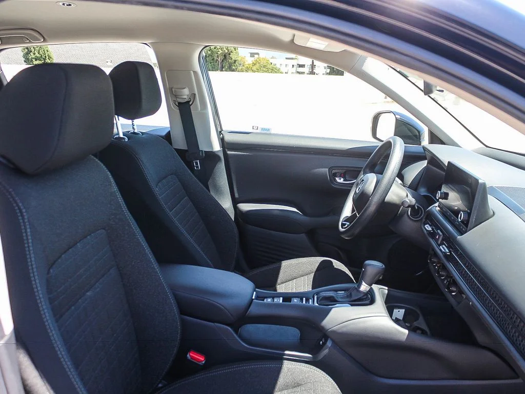 Certified Used 2025 Crystal Black Pearl Honda LX image 17