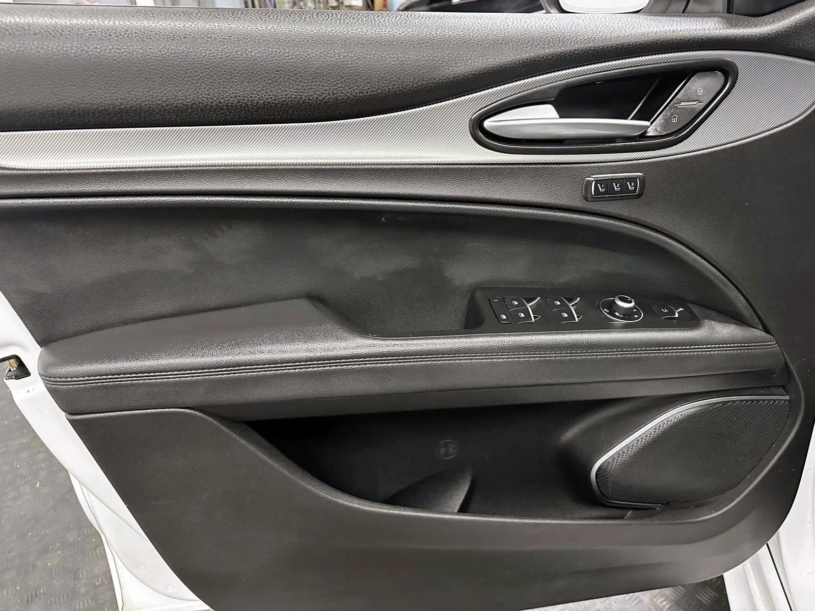 Used 2022 Alfa White Alfa Romeo Veloce image 18