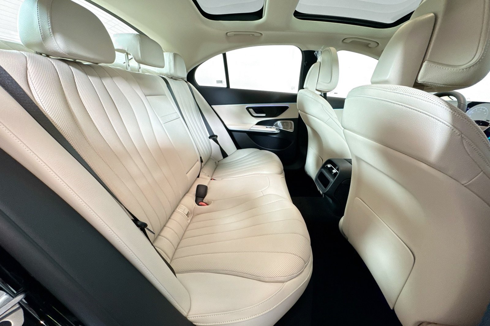 New 2026 Black Mercedes-Benz E 350 image 25