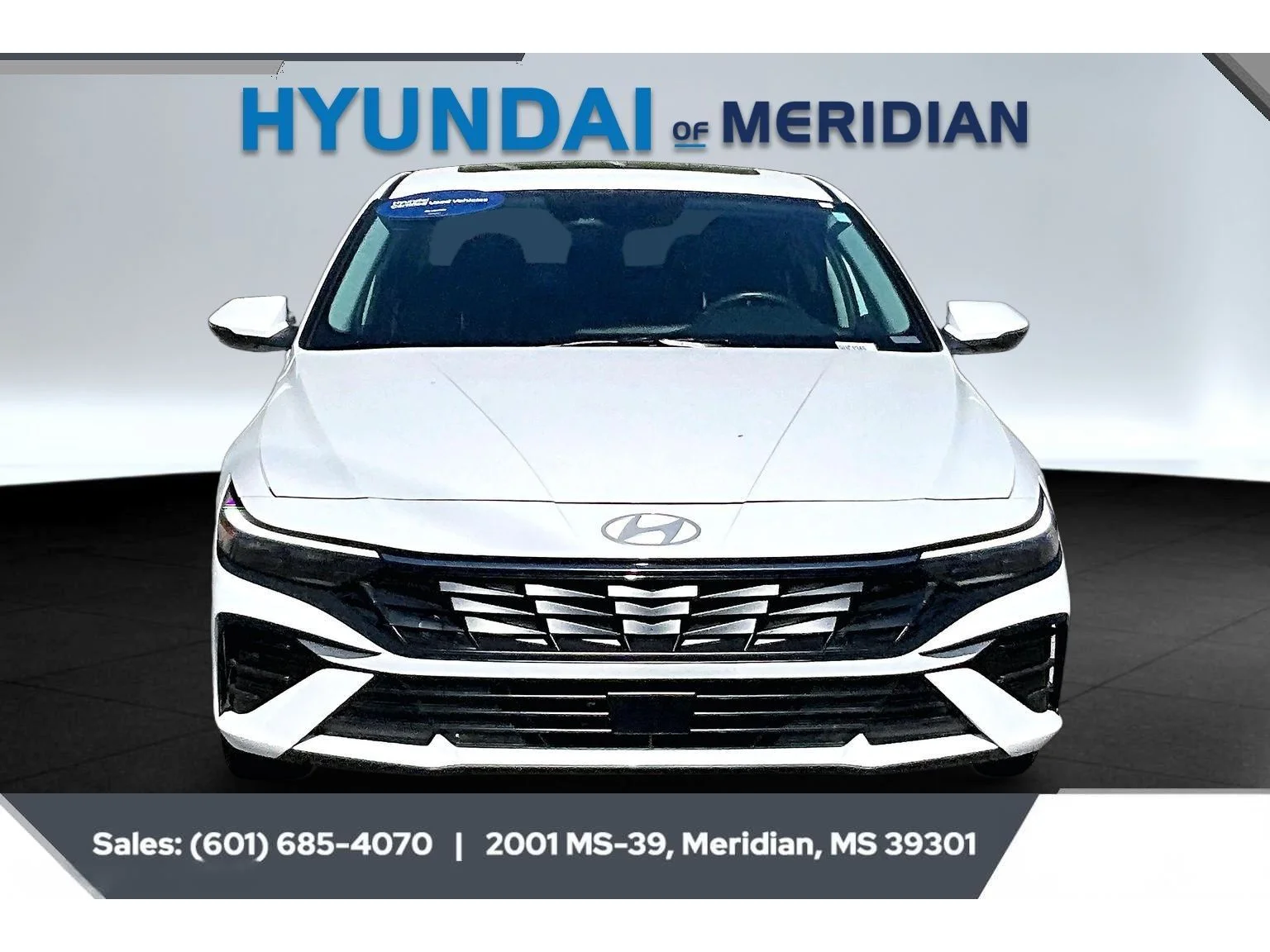 Used 2025 SERENITY WHITE Hyundai Limited image 3