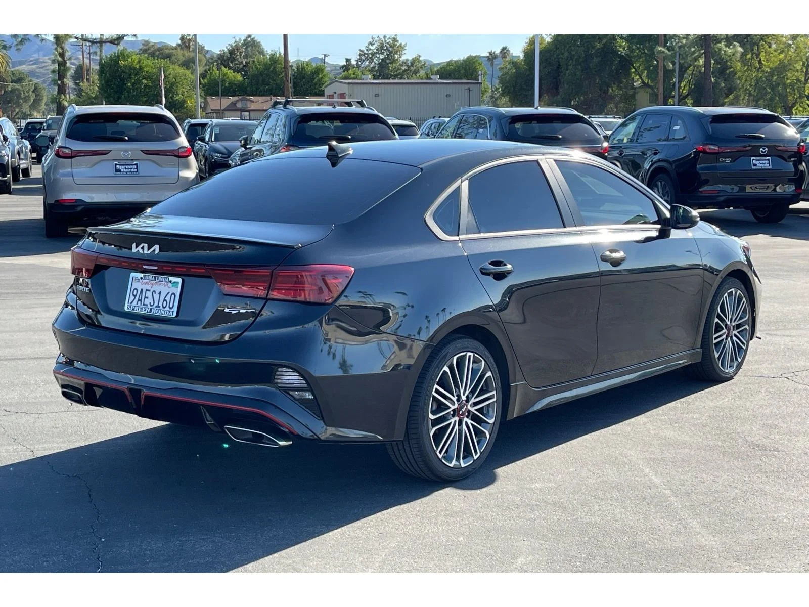 Used 2022 Aurora Black Kia GT image 6