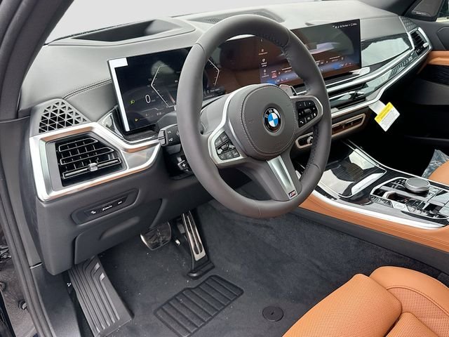 New 2026 Black BMW sDrive40i image 7