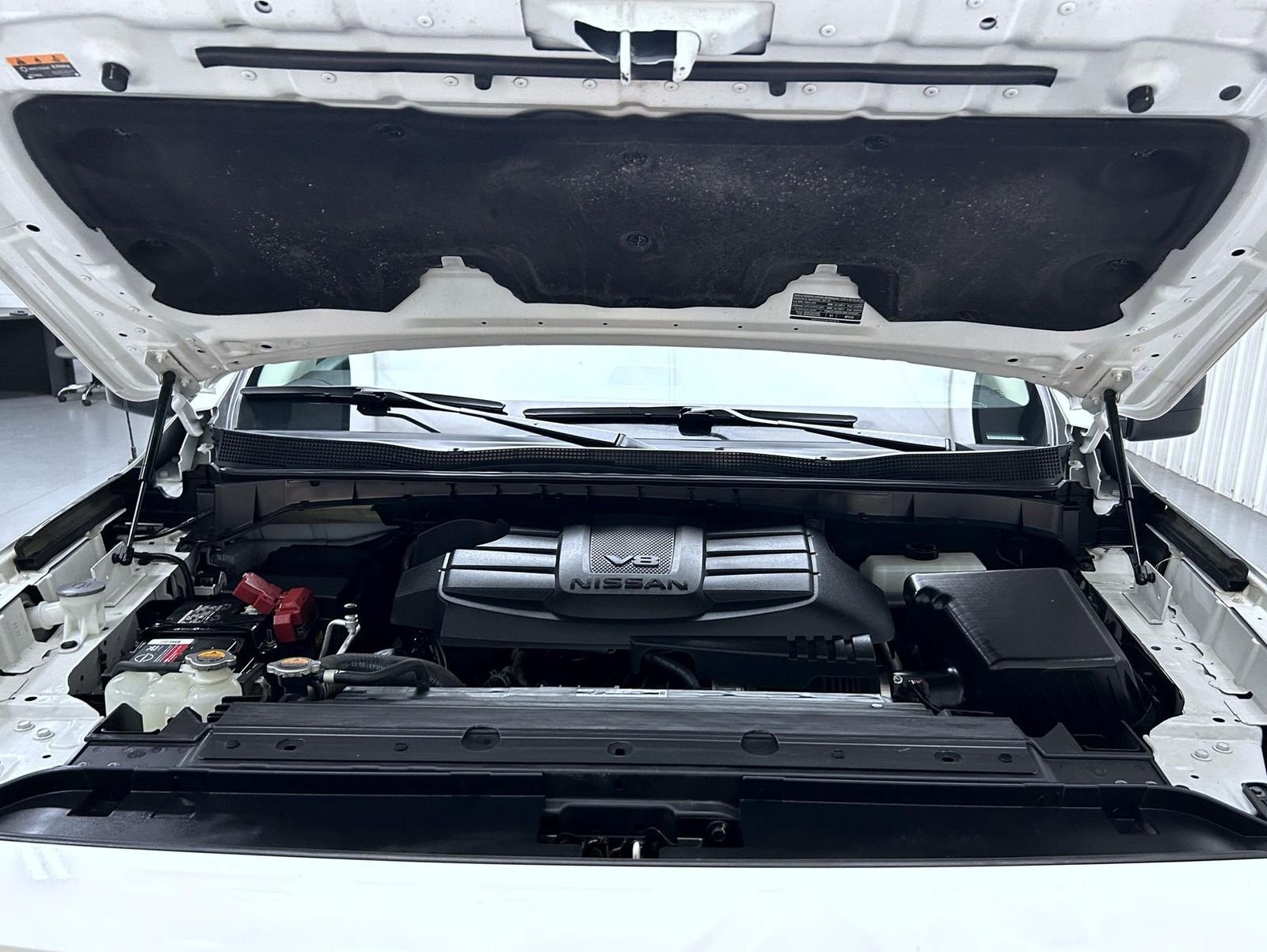 Used 2021 White Nissan SV image 22
