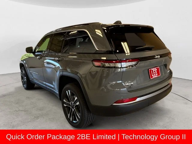 New 2027 Gray Jeep Limited image 3