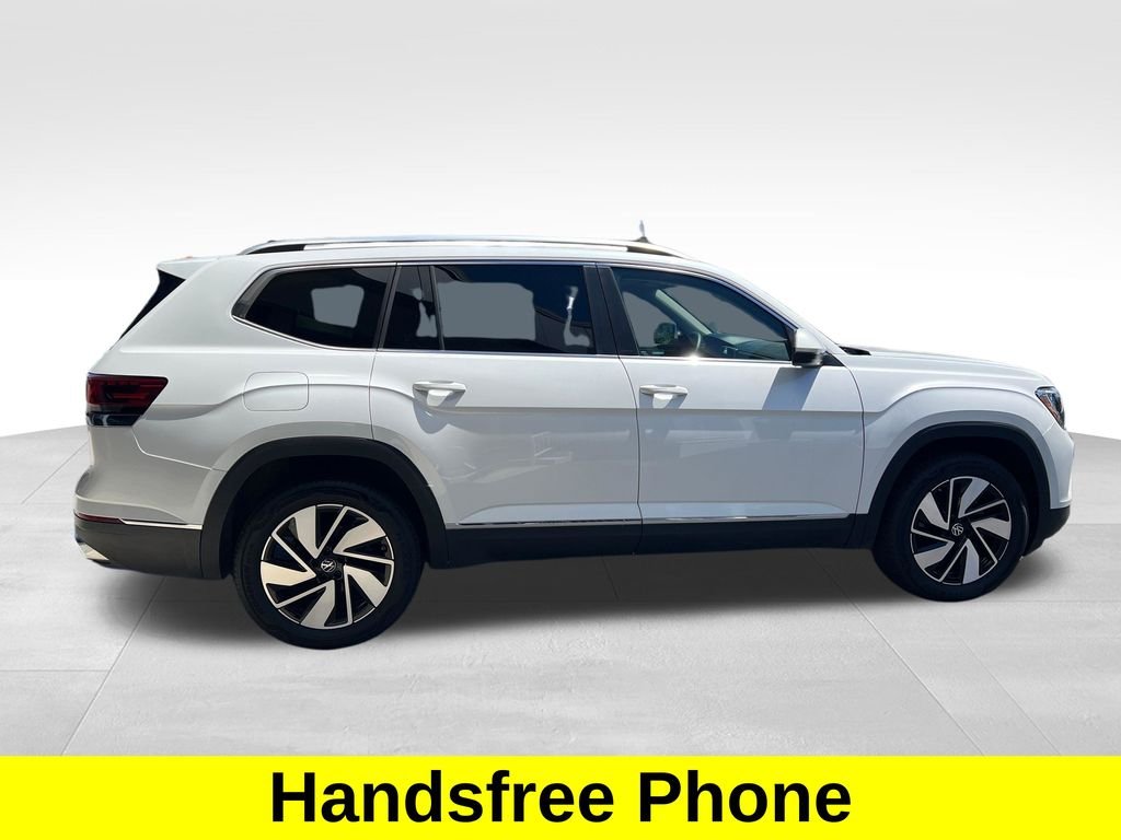 Used 2025 Opal White Pearl Volkswagen 2.0T SEL image 5