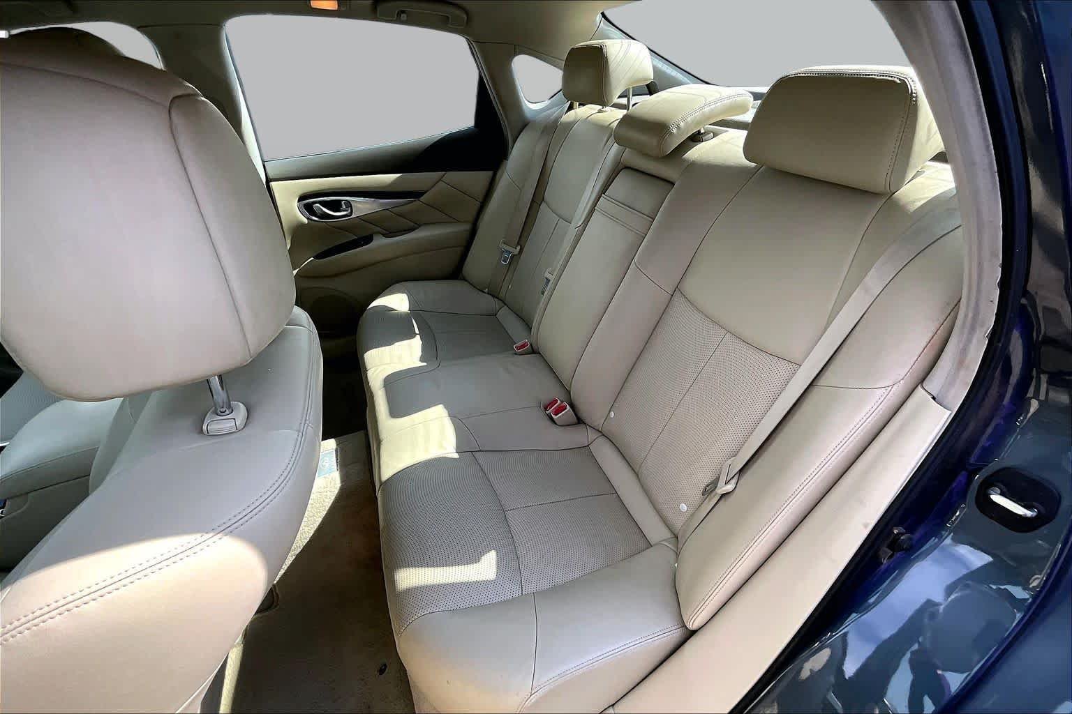 Used 2012 Harbor Blue INFINITI  image 21