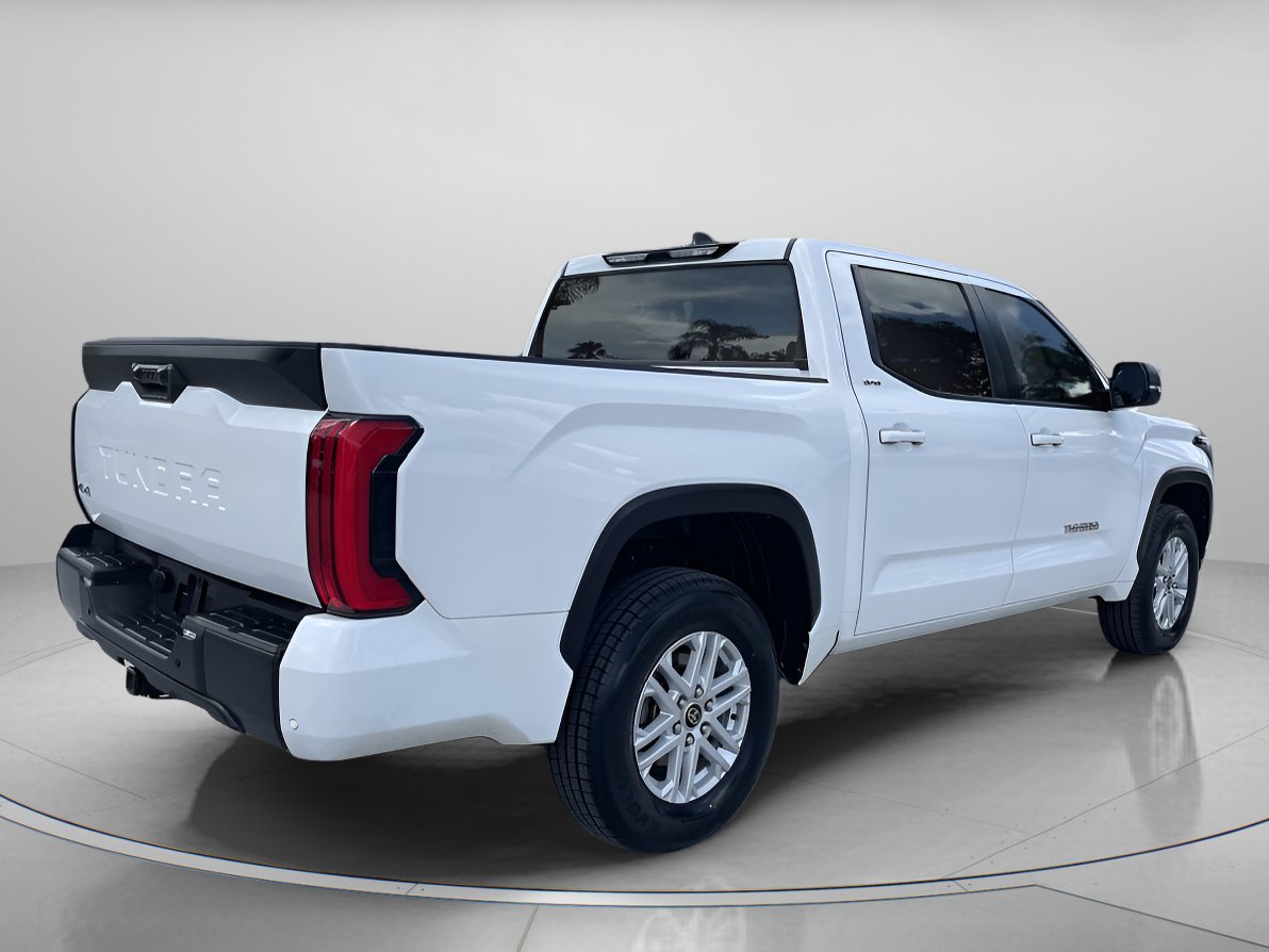Used 2024 Ice Toyota SR5 image 3