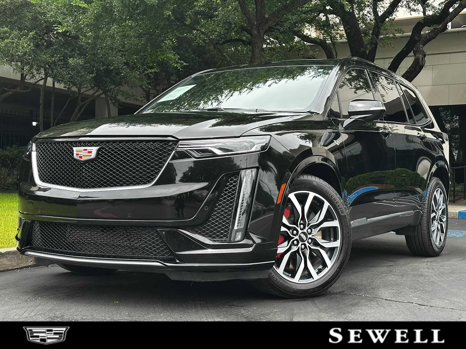 2025 Cadillac XT6 Sport Auto 4WD's photo