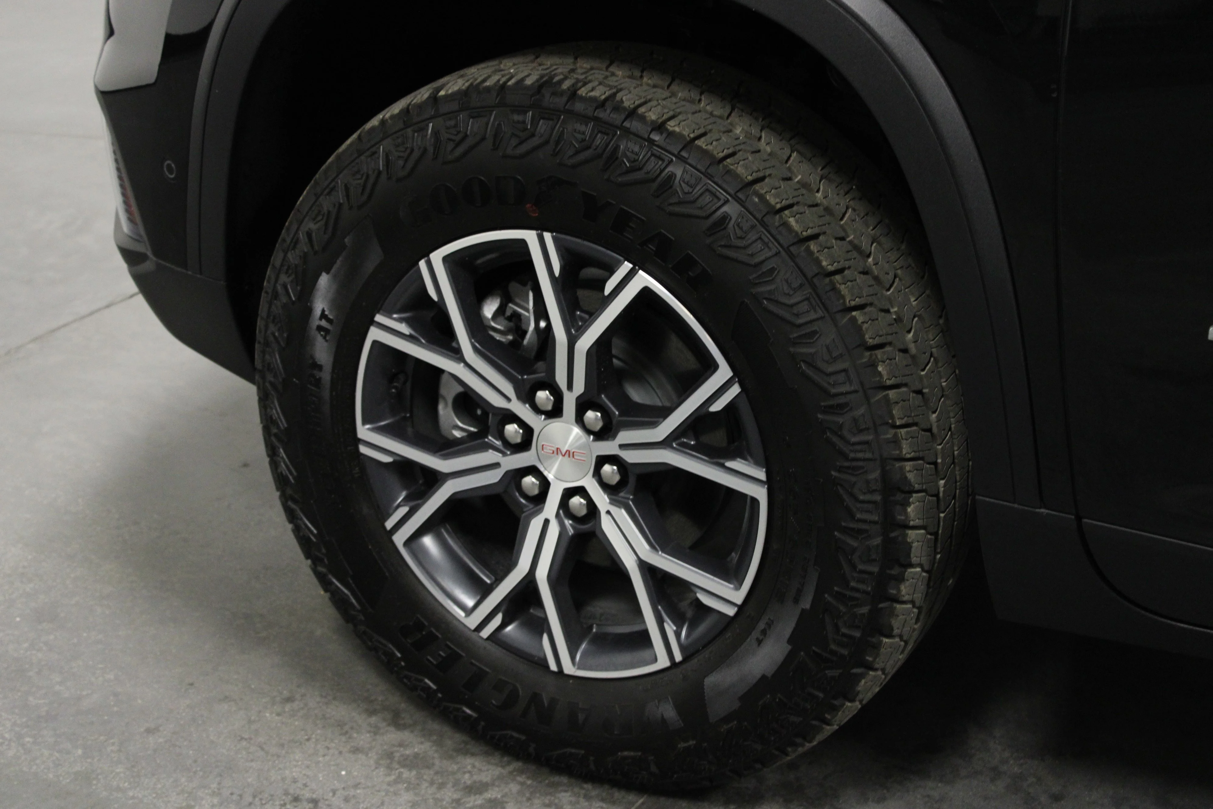 New 2026 Ebony Twilight Metallic GMC AT4 image 10