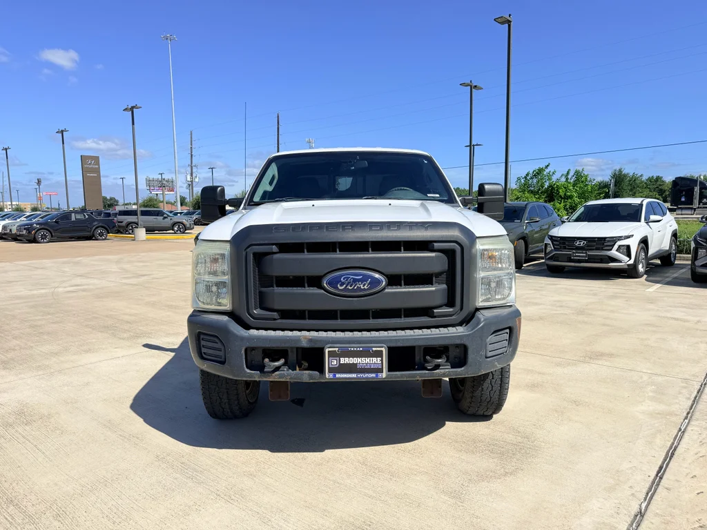 Used 2015 Oxford White Ford XL image 2