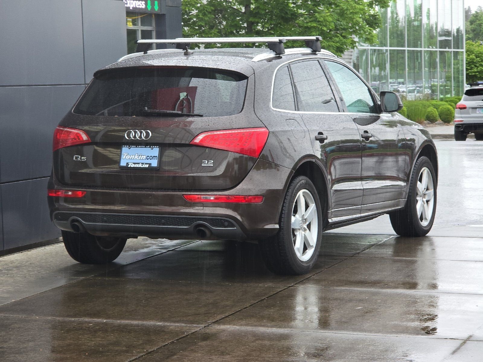 Used 2011  Audi 3.2 Prestige image 2