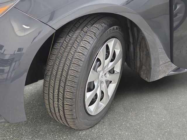 Certified Used 2024  Toyota LE image 28