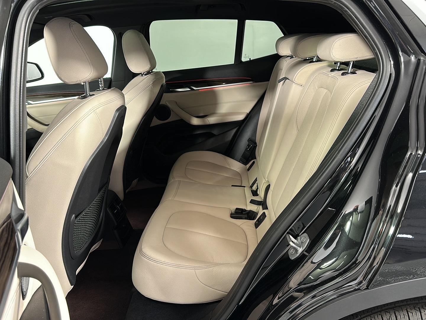 Used 2018 Black Sapphire Metallic BMW xDrive28i image 24