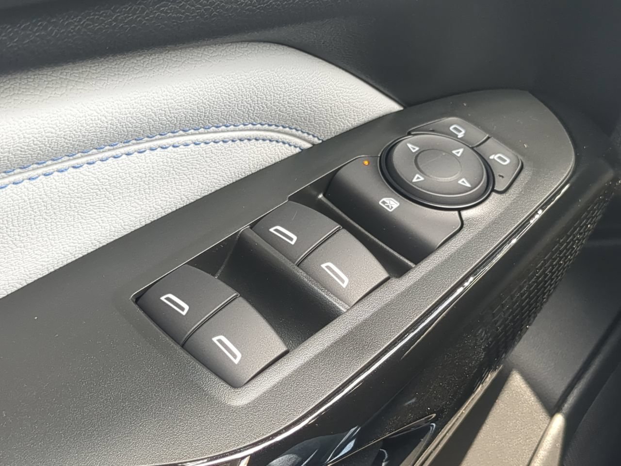 2026 Chevrolet Trax LT - Photo 22