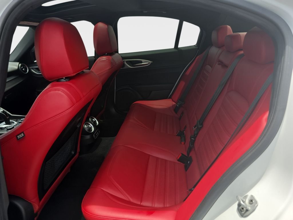 Used 2024 White Alfa Romeo Veloce image 29