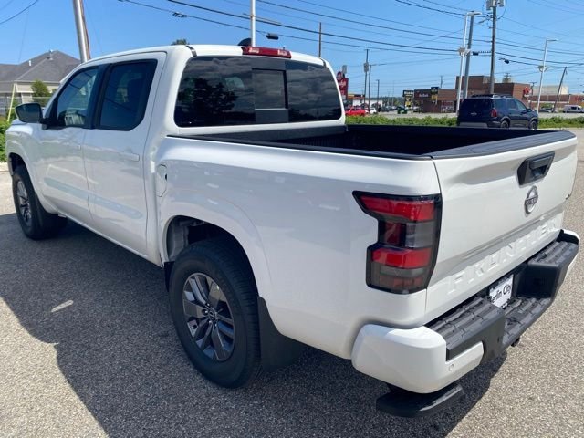 New 2026 Glacier White Nissan Crew Cab SV image 24