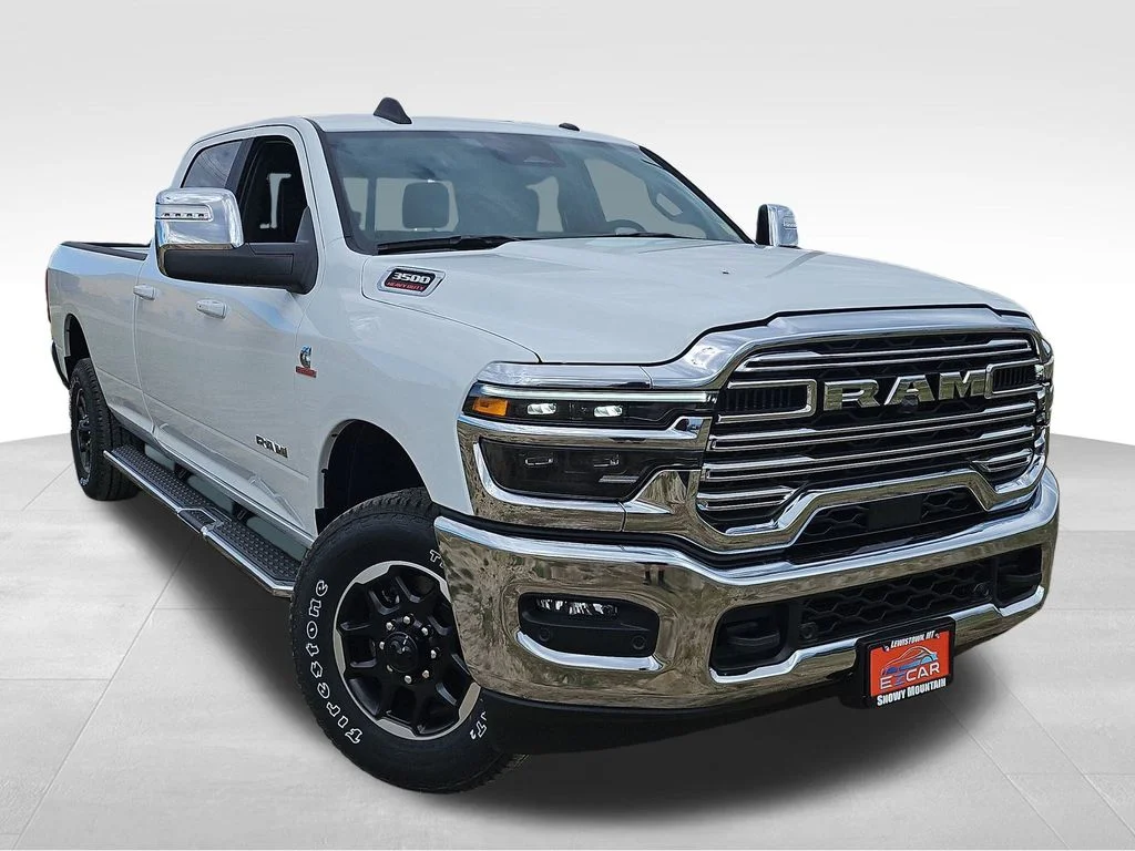 2026 RAM 3500 Laramie - Photo 10