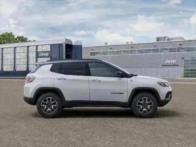 New 2026 Bright White Clear-Coat Exterior Paint Jeep Trailhawk image 66