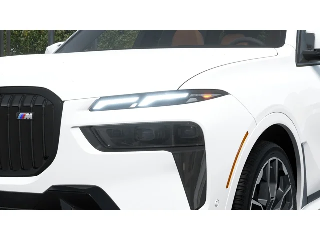 New 2027 Alpine White BMW  image 6
