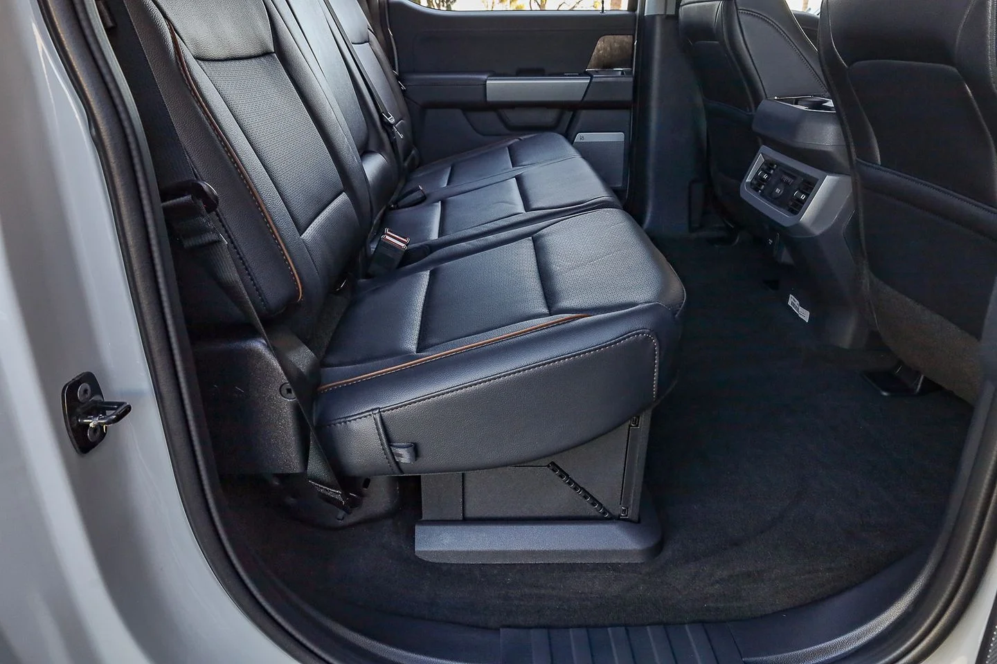 New 2026 Avalanche Ford F-350® Lariat® image 41