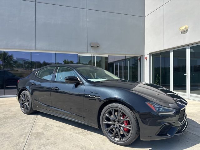 2022 Maserati Ghibli Modena's photo
