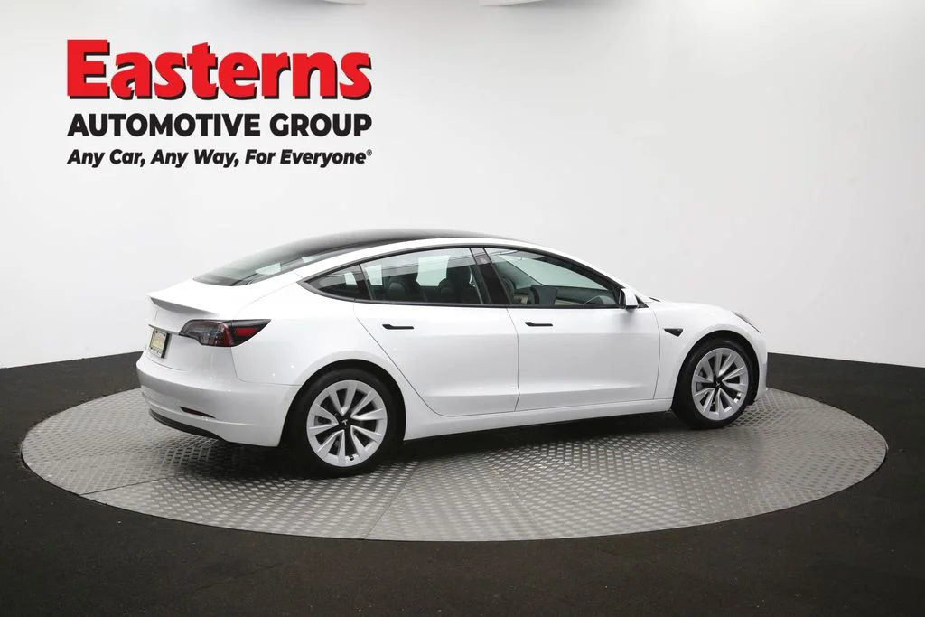 Used 2021 White Tesla Standard Range Plus image 37