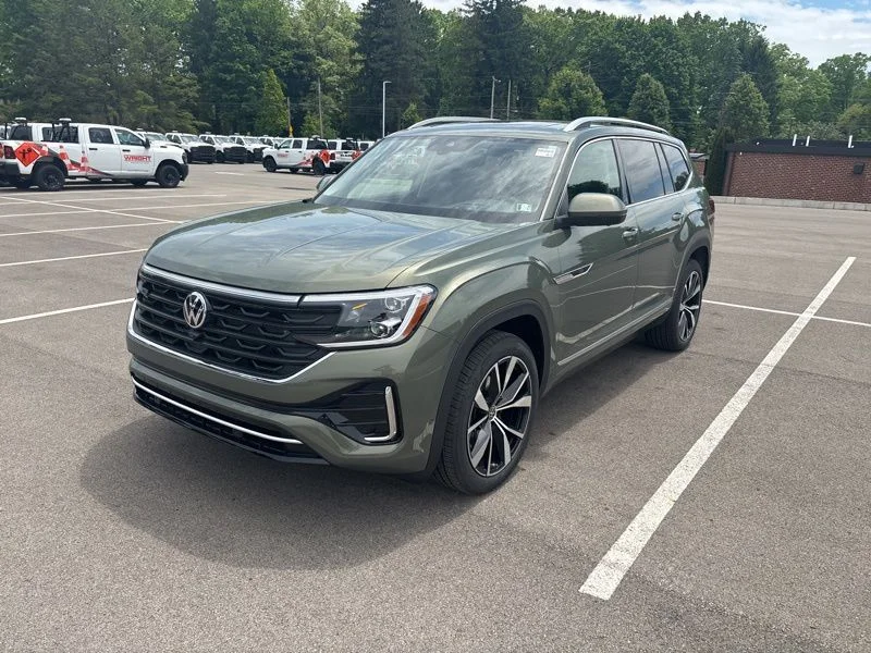New 2026 Green Volkswagen 2.0T SEL Premium R-Line image 7