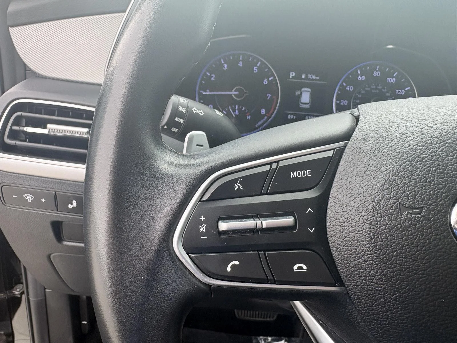 Used 2020 Black Hyundai SEL image 19