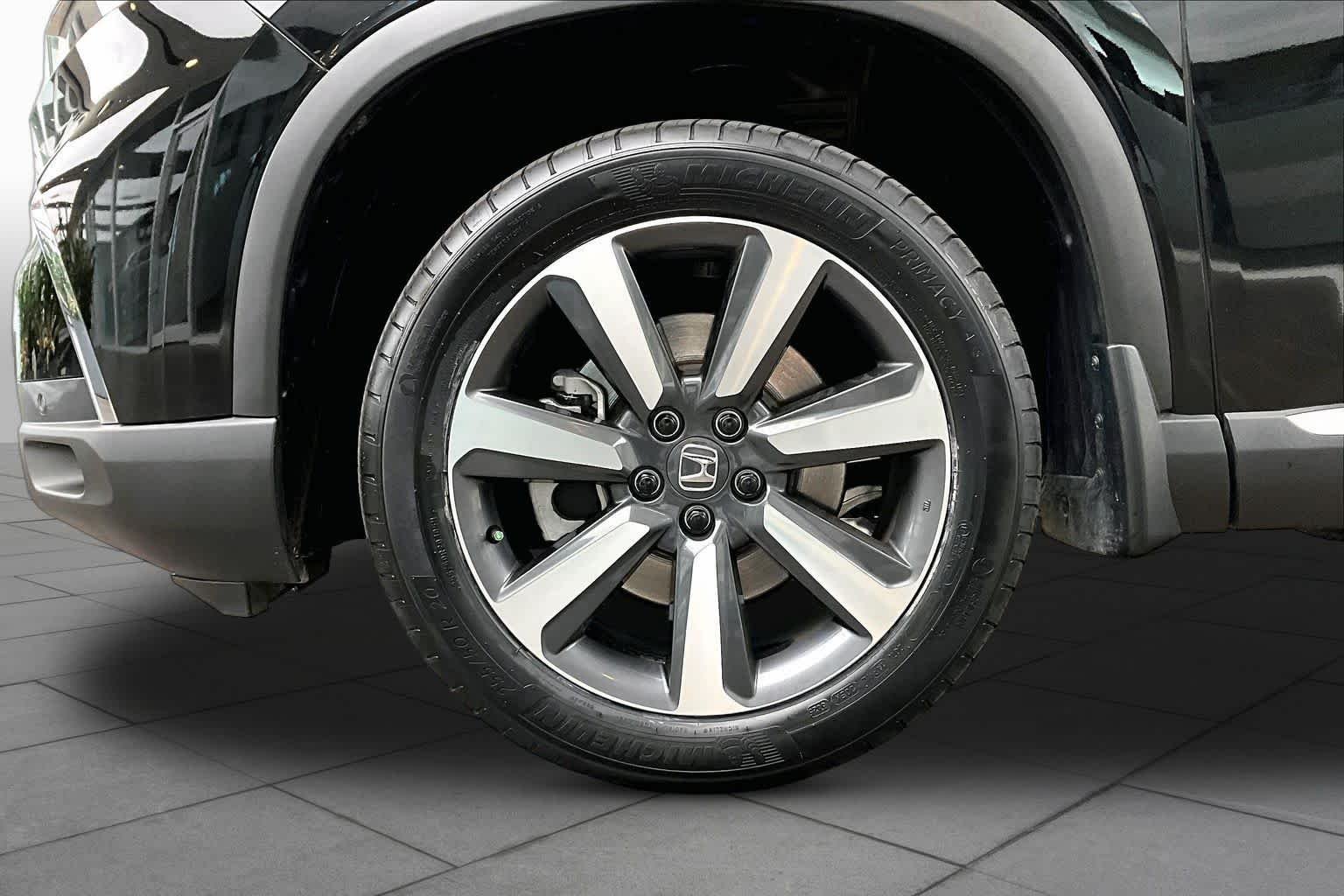 2024 Honda Pilot Touring - Photo 21