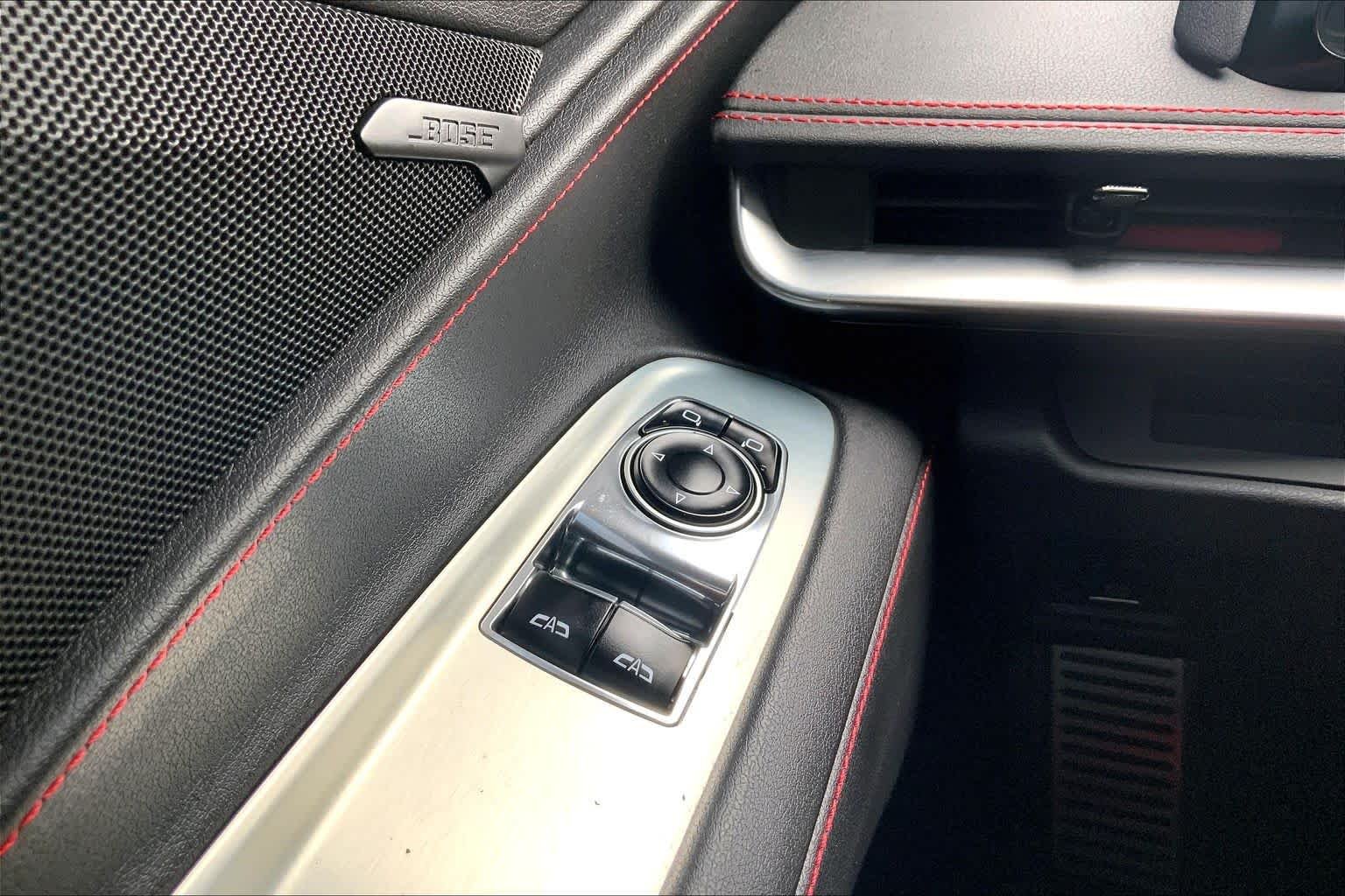 Used 2023 Black Chevrolet 1LT image 29