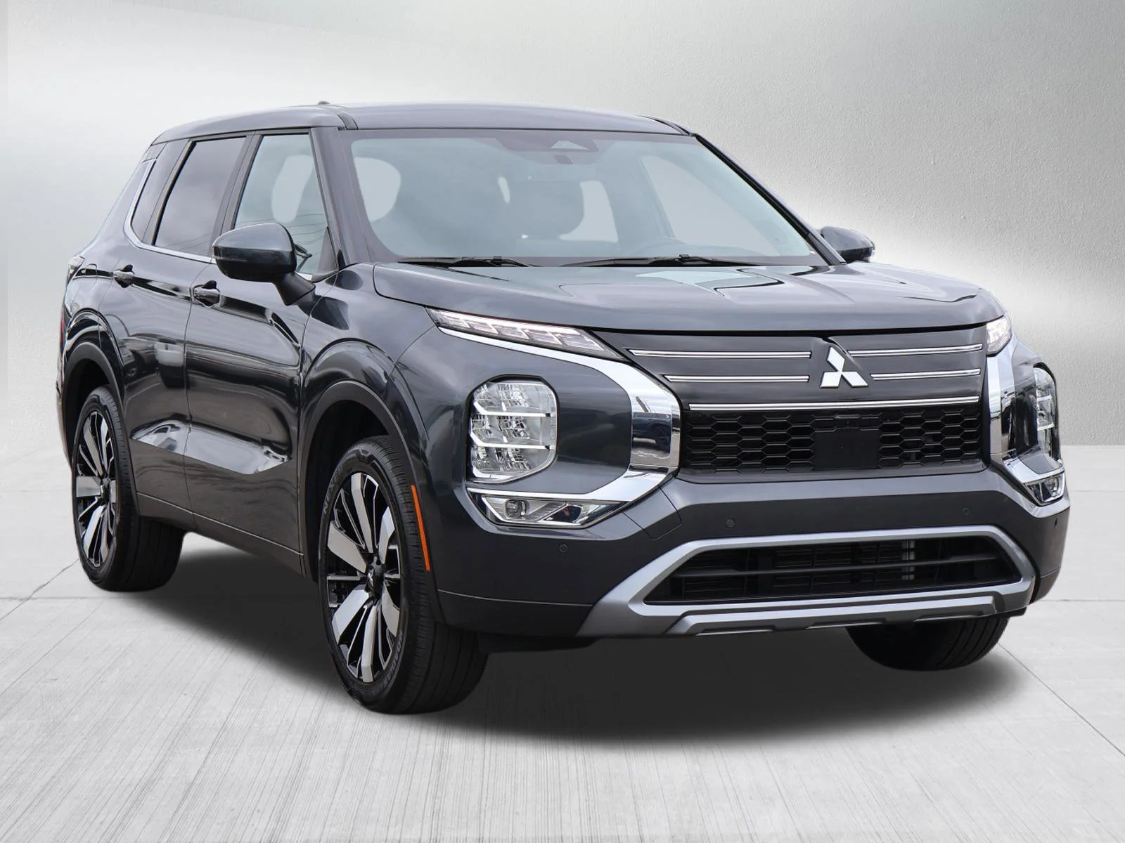 2025 Mitsubishi Outlander