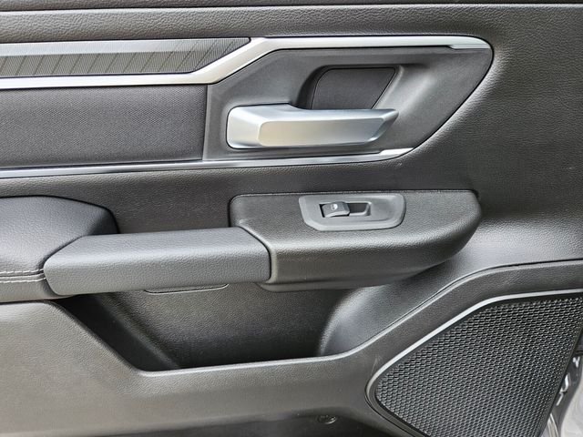 New 2026 Billet Silver Metallic Clear-Coat Exterior Paint RAM Big Horn/Lone Star image 10