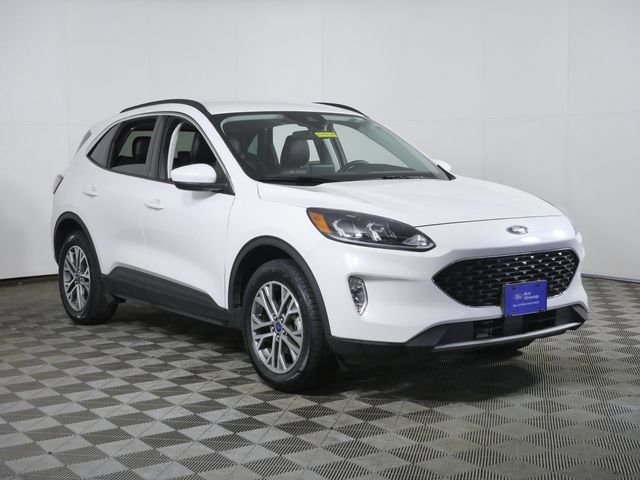 Used 2022 White Ford SEL image 1