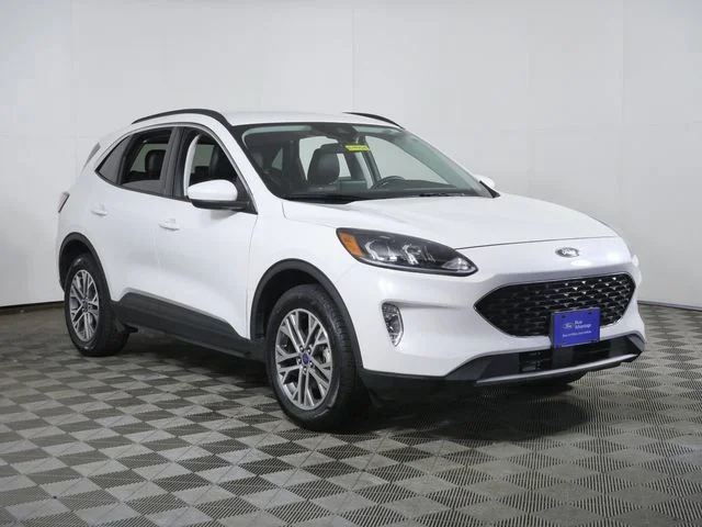 Certified Used 2022 White Ford SEL image 1