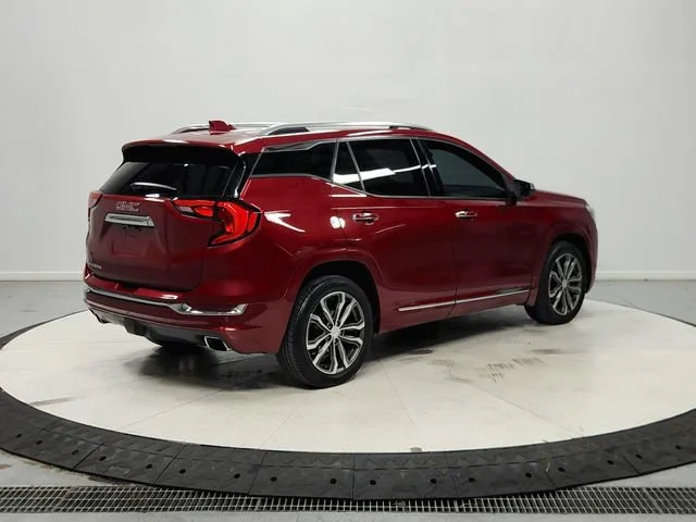 Used 2019 RED QUARTZ TINTCOAT GMC Denali image 8