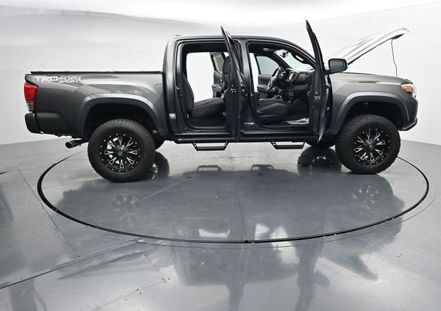Used 2017  Toyota TRD Sport image 37