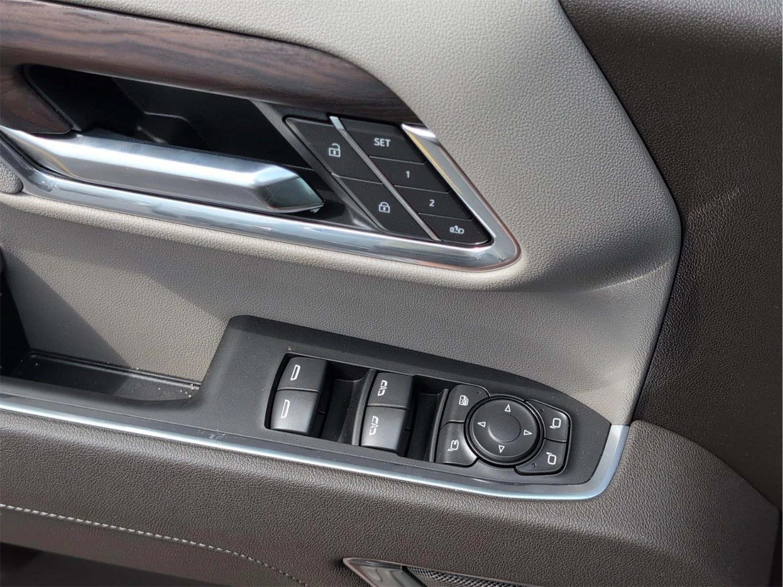 New 2026 Onyx Black GMC SLT image 27