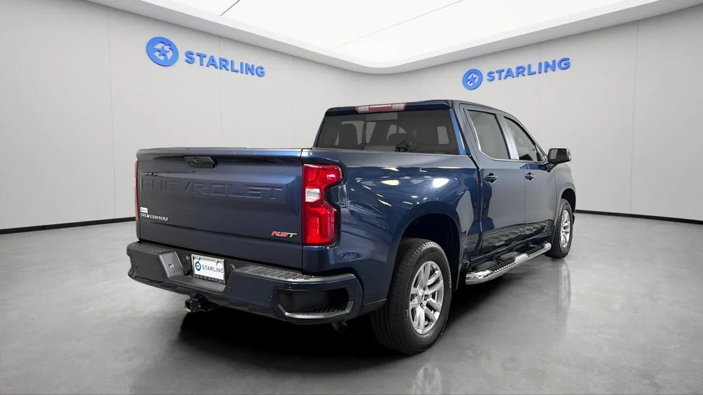 Used 2020 NORTHSKY BLUE METALLIC Chevrolet RST image 9