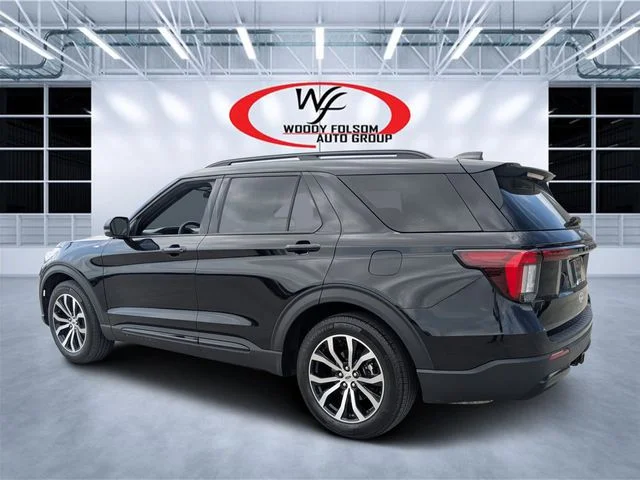 Used 2025 Black Ford ST-Line image 5