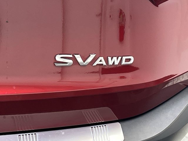 Used 2023 Scarlet Ember Tintcoat Nissan SV image 4