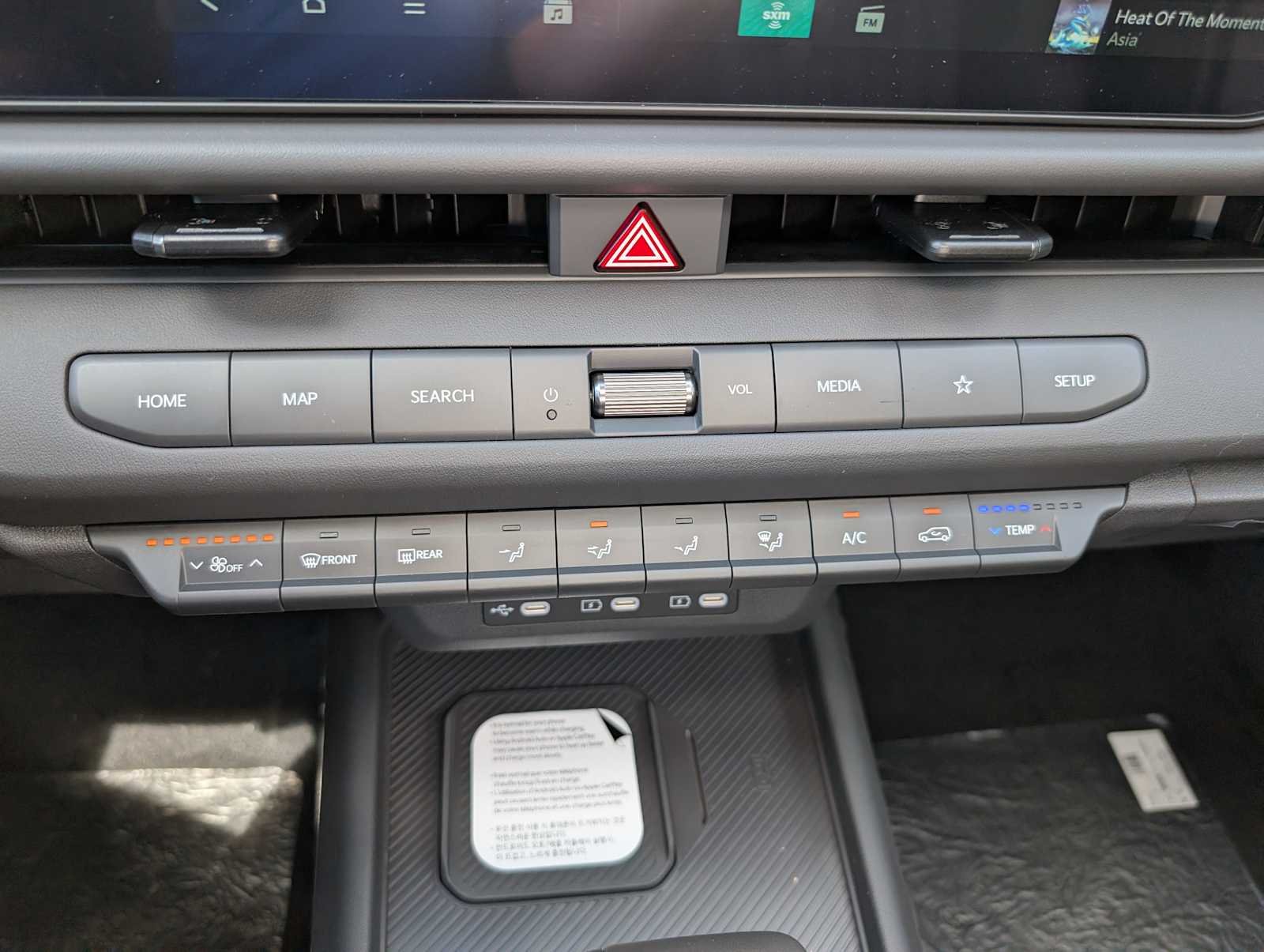 New 2027 Pale Gray Kia X-Line S image 24