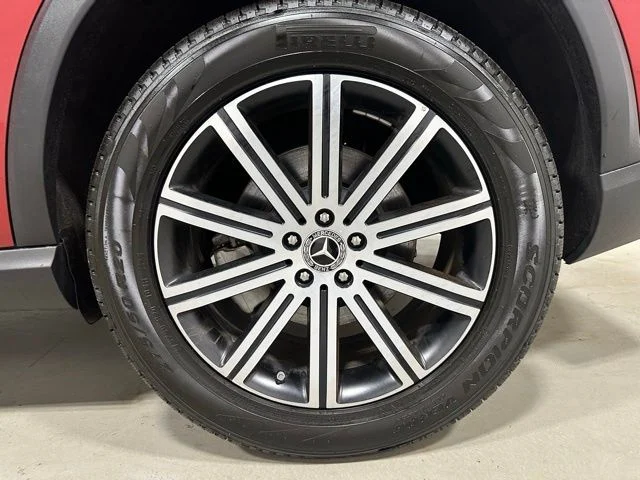 Certified Used 2024 Red Mercedes-Benz GLE 450 image 22